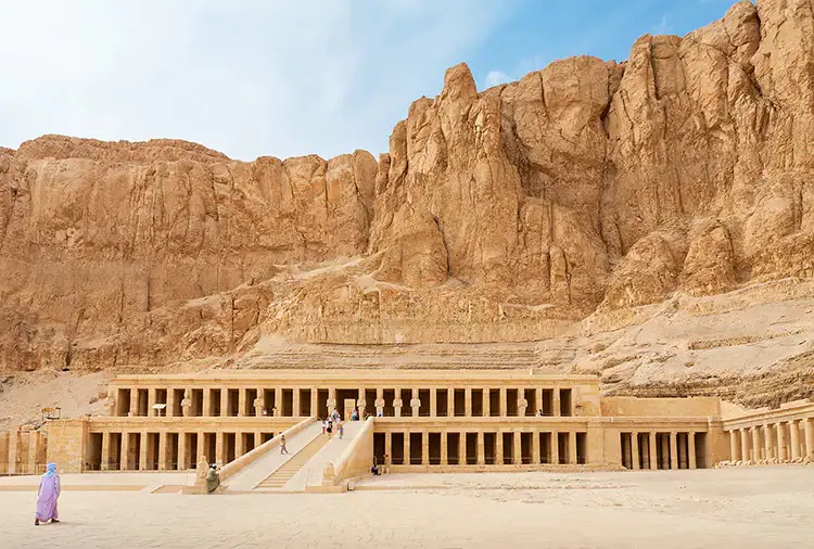 AMA Luxor