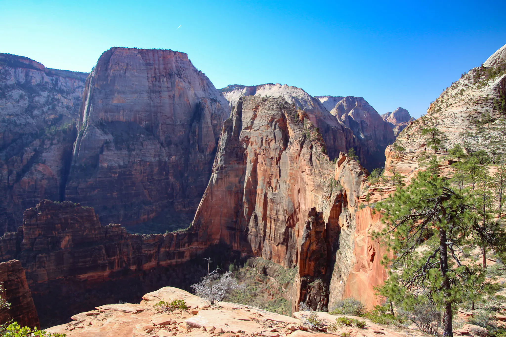 Self-Drive Tour: Canyons