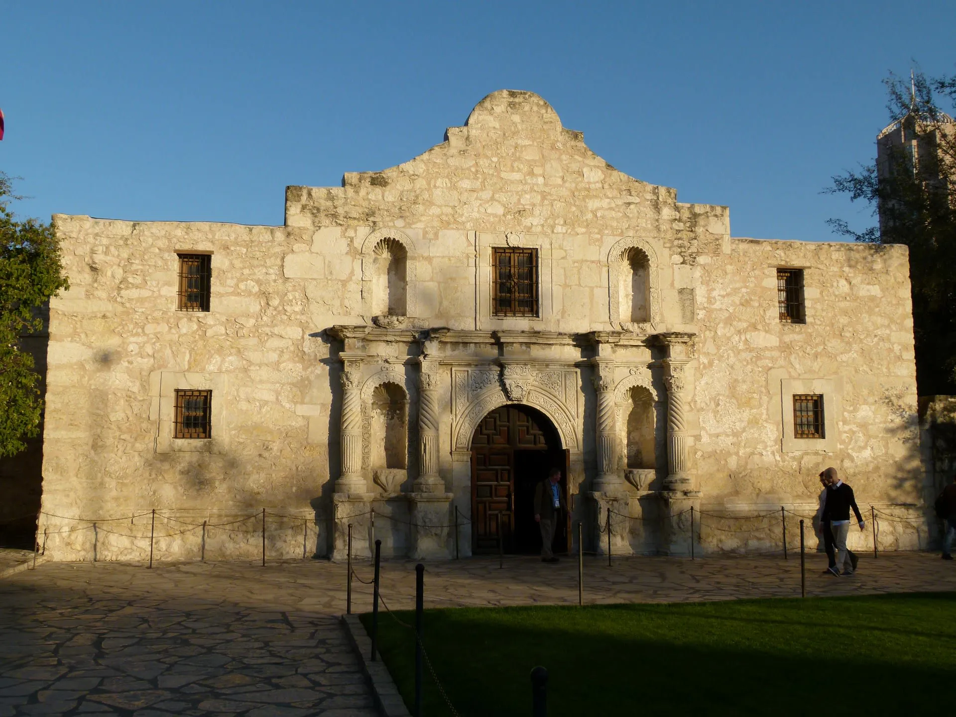 Texas Heritage & Heroes: Military History & Culture Tour